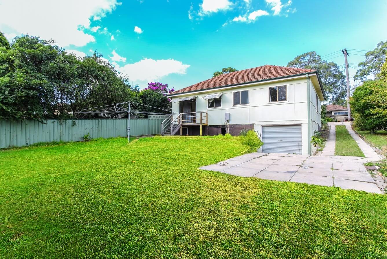 11 Alan Ave Hornsby NSW 2077