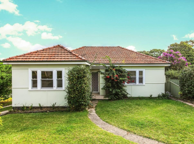 11 Alan Ave Hornsby NSW 2077