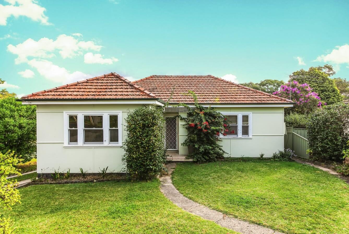 11 Alan Ave Hornsby NSW 2077