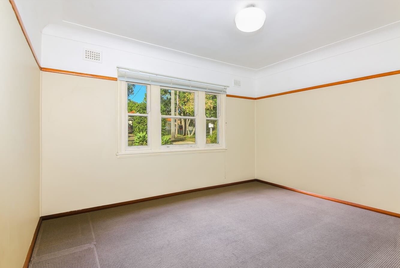 11 Alan Ave Hornsby NSW 2077