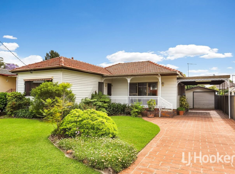 15 Kalang Road Seven Hills NSW 2147