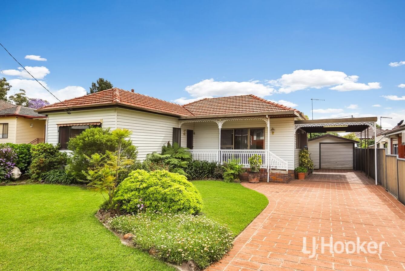 15 Kalang Road Seven Hills NSW 2147