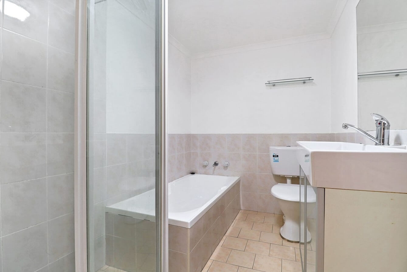 17/8 Fourth Avenue Blacktown NSW 2148