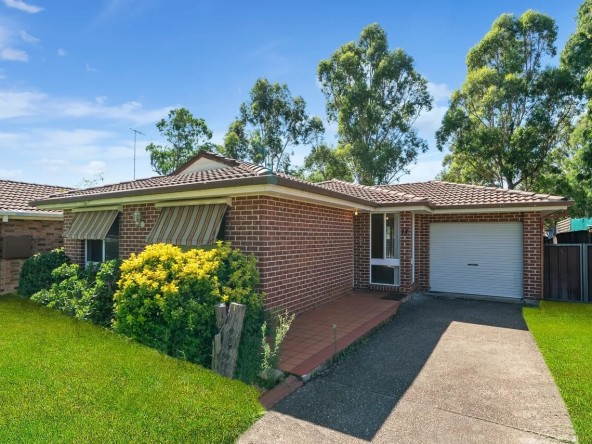 14/31 Perigee Close Doonside NSW 2767